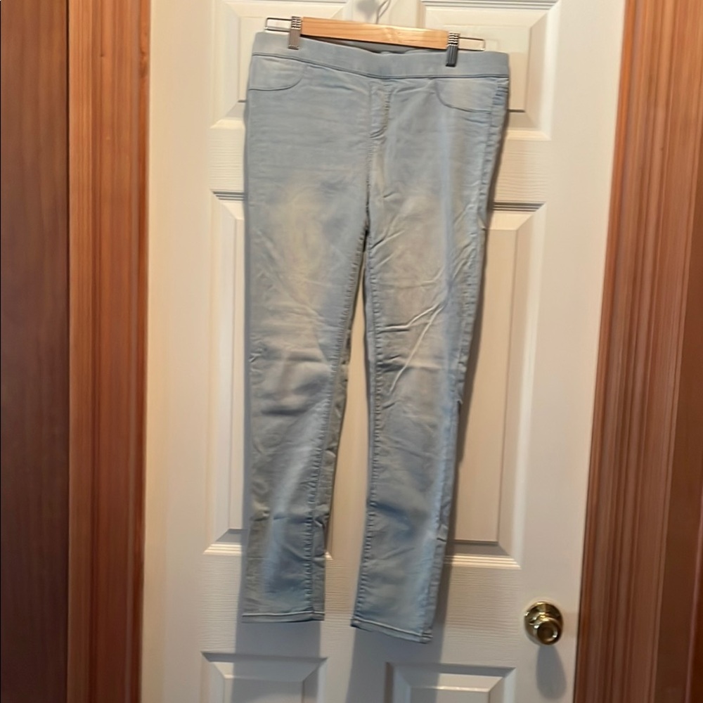 COPY - No boundaries Light Blue stretch Jeans, Women size lrg 11/13
